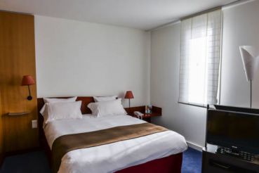 Superior Suite with 1 Double Bed and 1 Single Bed