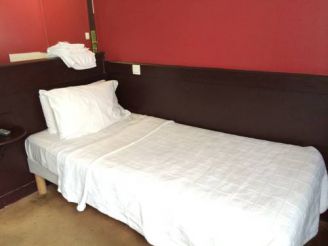 Private Single Room with Shared Shower and WC