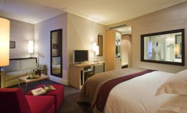 Junior Suite with 1 King-Size Bed