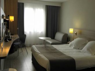 Confort double Room ( 2 adultes+ 1 child)