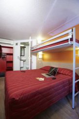 Triple Room (1 Double Bed + 1 Single Bed)