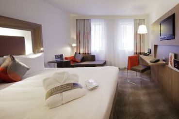 Executive Room with 1 Double Bed and Sofa Bed