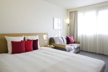 Superior Room With 1 Double Bed And 2 Single Beds (3 Adults)