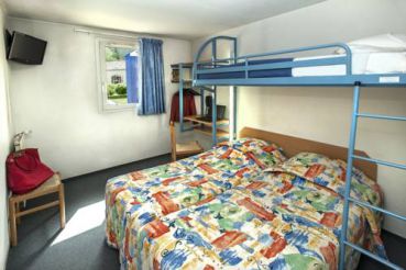 Triple Room with 3 Beds