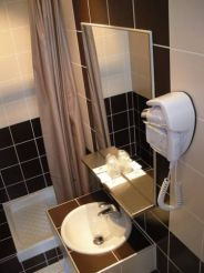 Double Room with Bathroom/Toilets