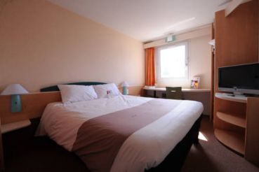 Superior Room With 1 Double Bed and 1 Sofa