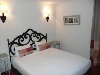Традиционный двухместный номер с 1 кроватью или 2 отдельными кроватями