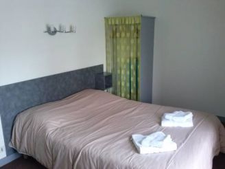 Standard Double Room with Bay View and Shared Toilet