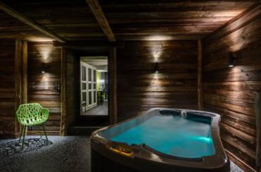 Double Room with Private Spa and infra-red light sauna