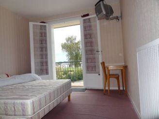 Standard Double Room with Shared Shower