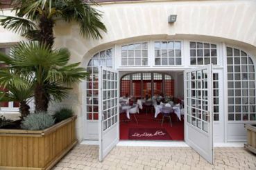 Hôtel Restaurant Le Lion d`Or