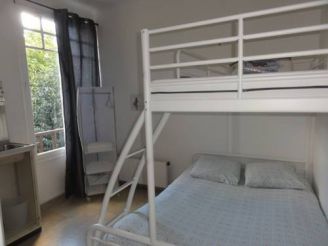 Single Bed in 2 Male Room