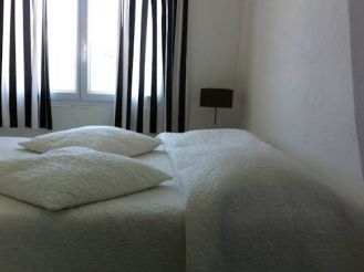 Двухместный номер с 1 кроватью, видом на море и общей ванной комнатой 