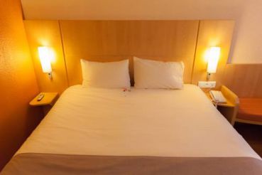 Standard Room with 1 Double Bed