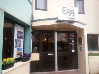 Egg Hotel Gonesse