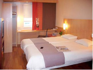 Standard Double Room with 1 Double bed and 1 Single bed