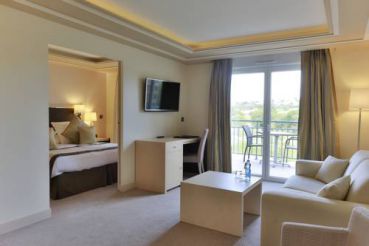 Junior Suite with Terrace and Golf View