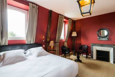 Deluxe Double or Twin Room with Bathroom (26 m)
