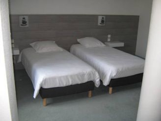 Двухместный номер с 2 отдельными кроватями и ванной