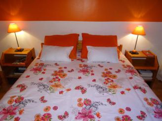 Orange Double Room with Shared Bathroom
