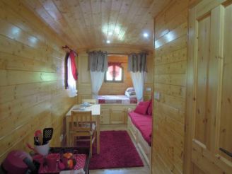 One-Bedroom Holiday Home