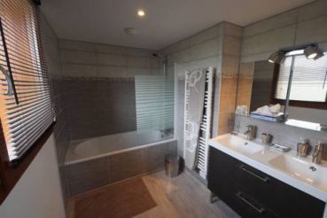 Double Room with bath and balcony