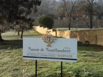 Manoir De Montflambert